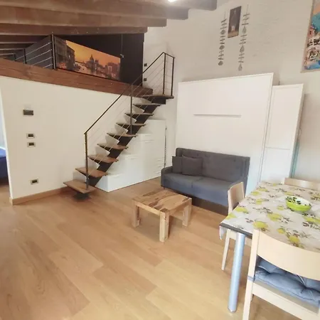 Aly D'angelo - Im Turm By Interhome Lägenhet Bardolino