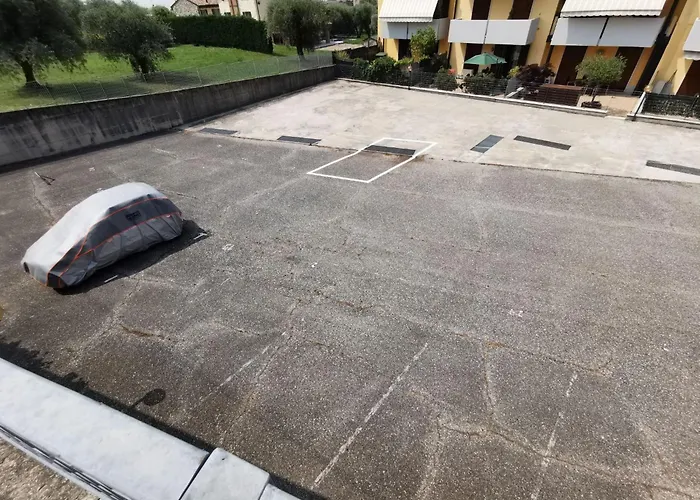 Aly D'angelo - Im Turm By Interhome Lägenhet